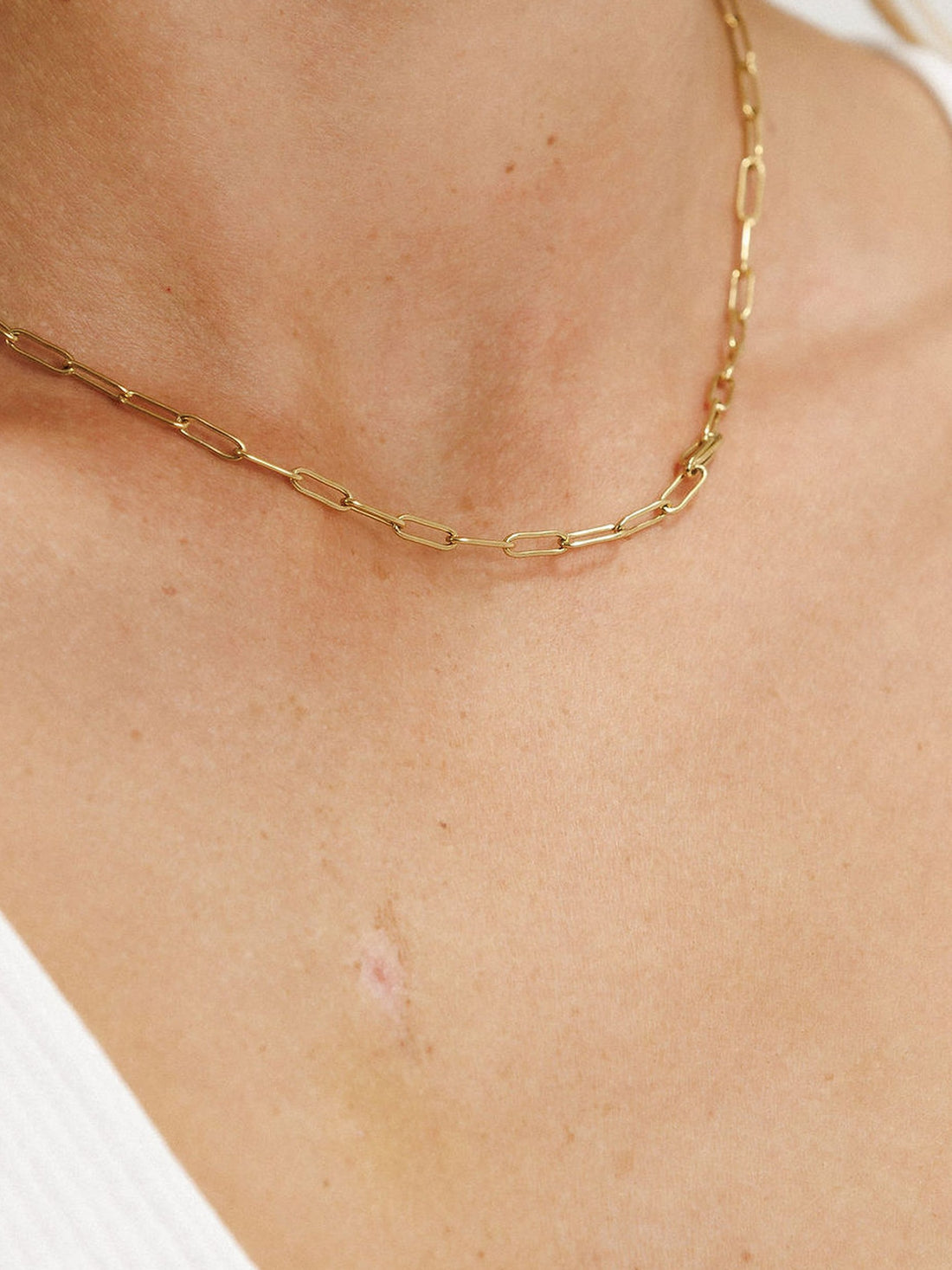 ROSALIE NECKLACE - Gold