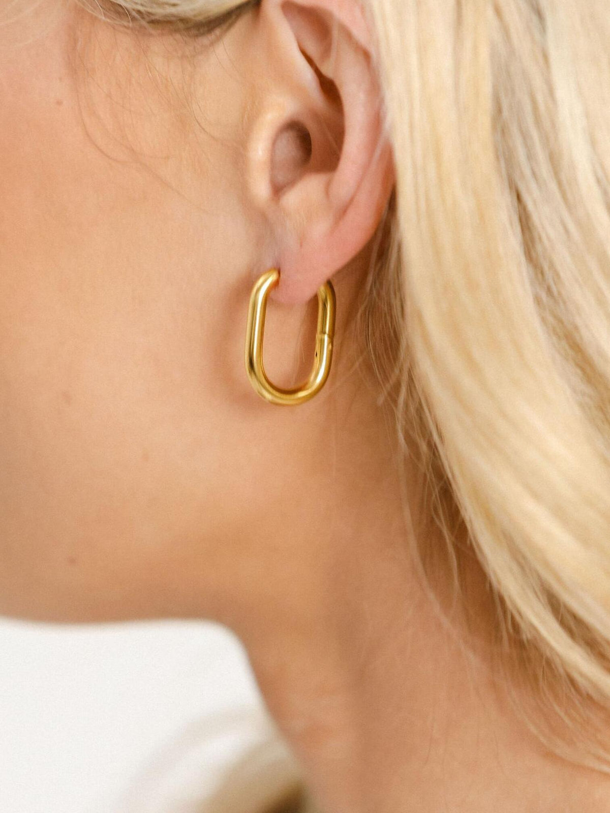 ABBY EARRINGS - Gold