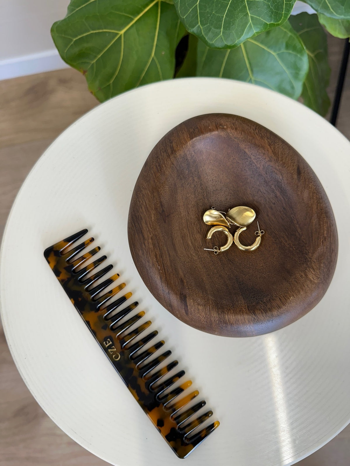 PIHA EARRINGS - Gold