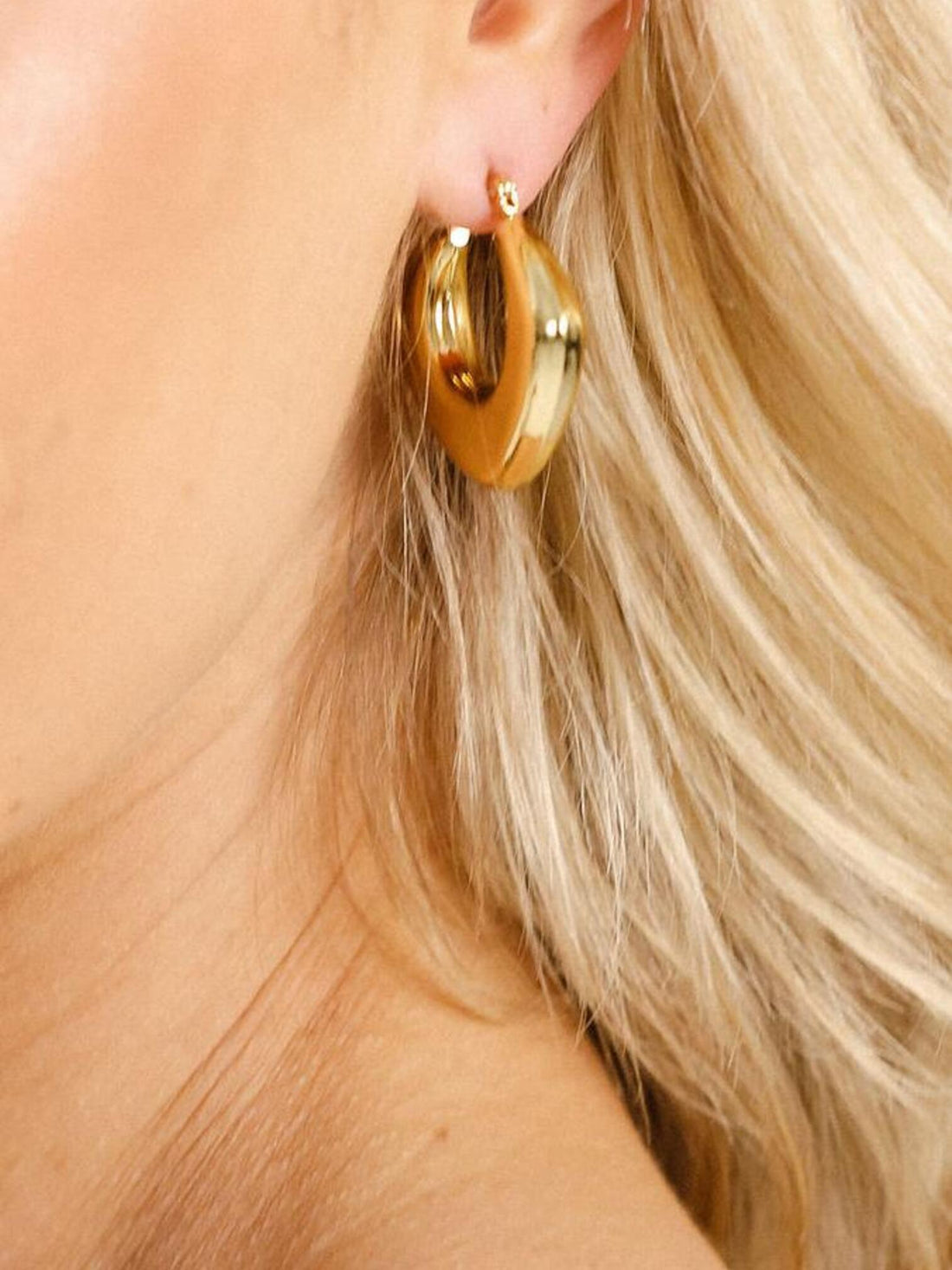 VIARNI EARRINGS - Gold